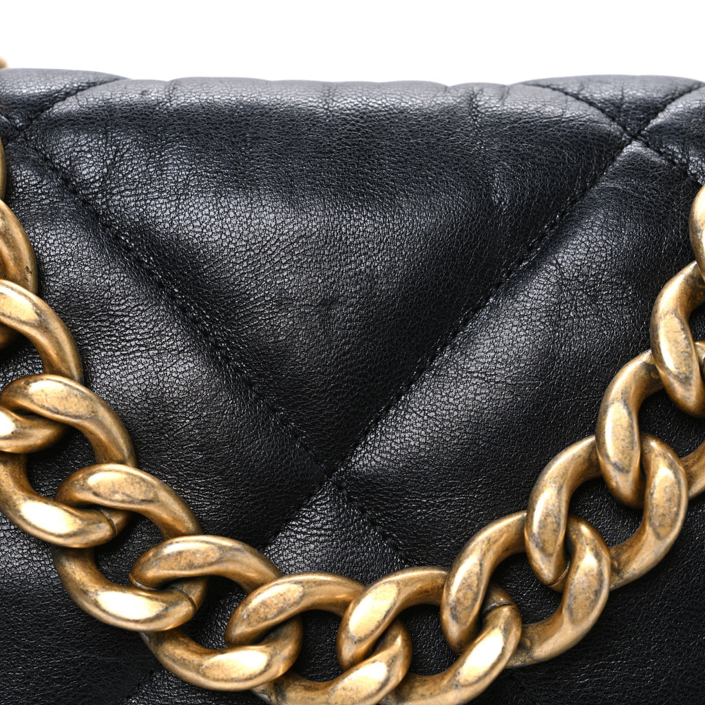 Shiny Goatskin Quilted Maxi Chanel 19 Flap Black
