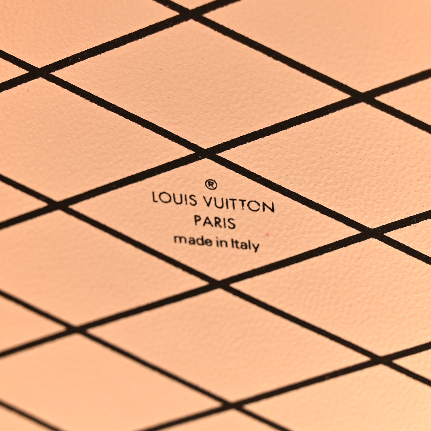 Monogram Petite Boite Chapeau