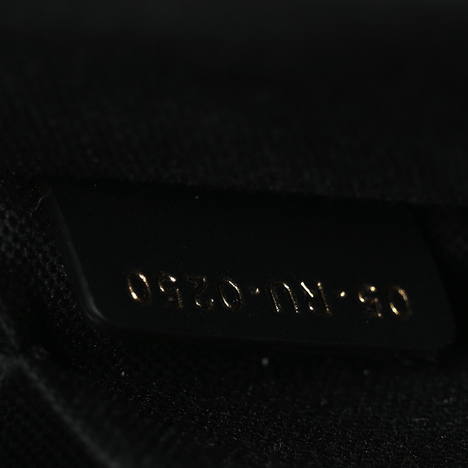 Oblique 30 Montaigne Box Bag Blue