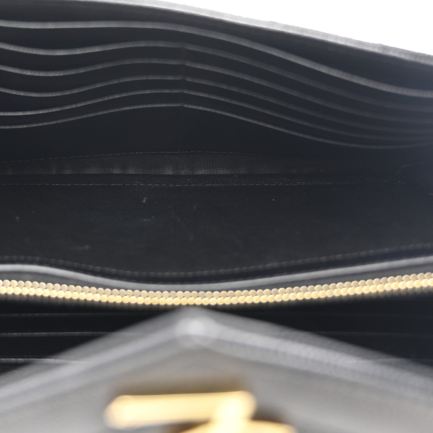 Grain De Poudre Matelasse Chevron Monogram Chain Wallet Black