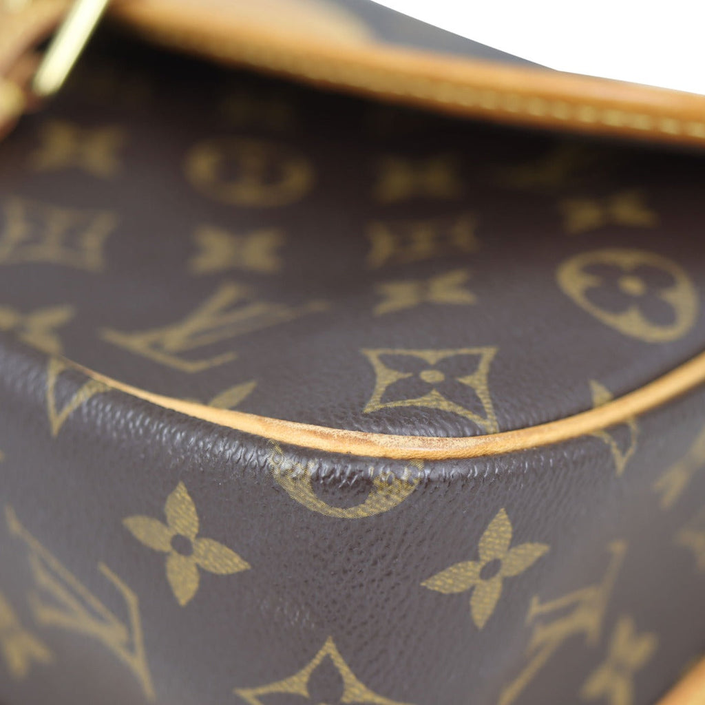 Louis Vuitton Sologne Monogram