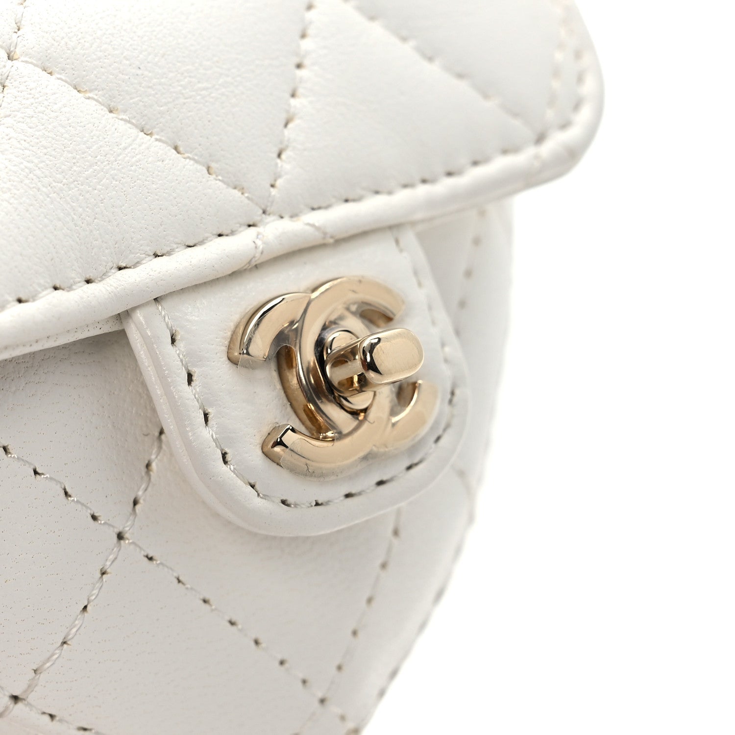 Lambskin Quilted CC In Love Heart Coin Purse With Chain White