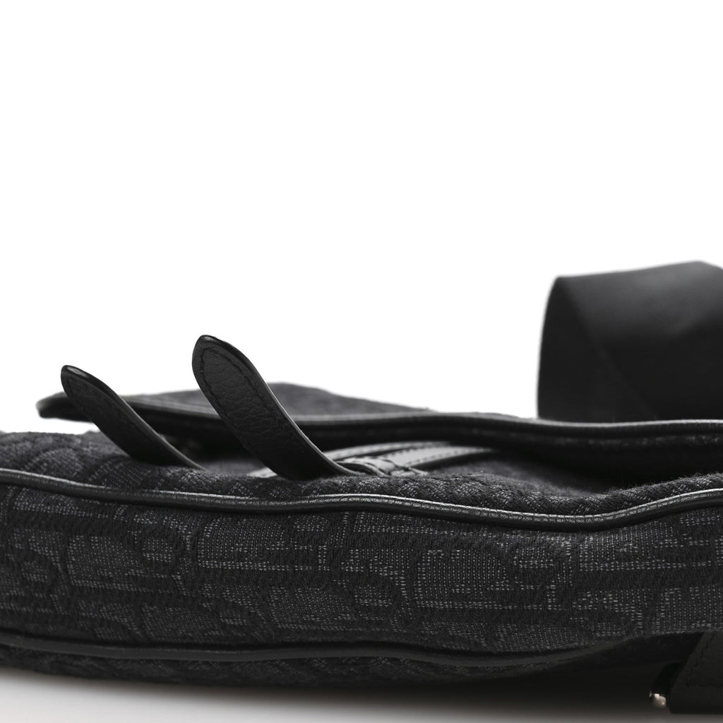 Oblique Mens Saddle Bag Black Blue