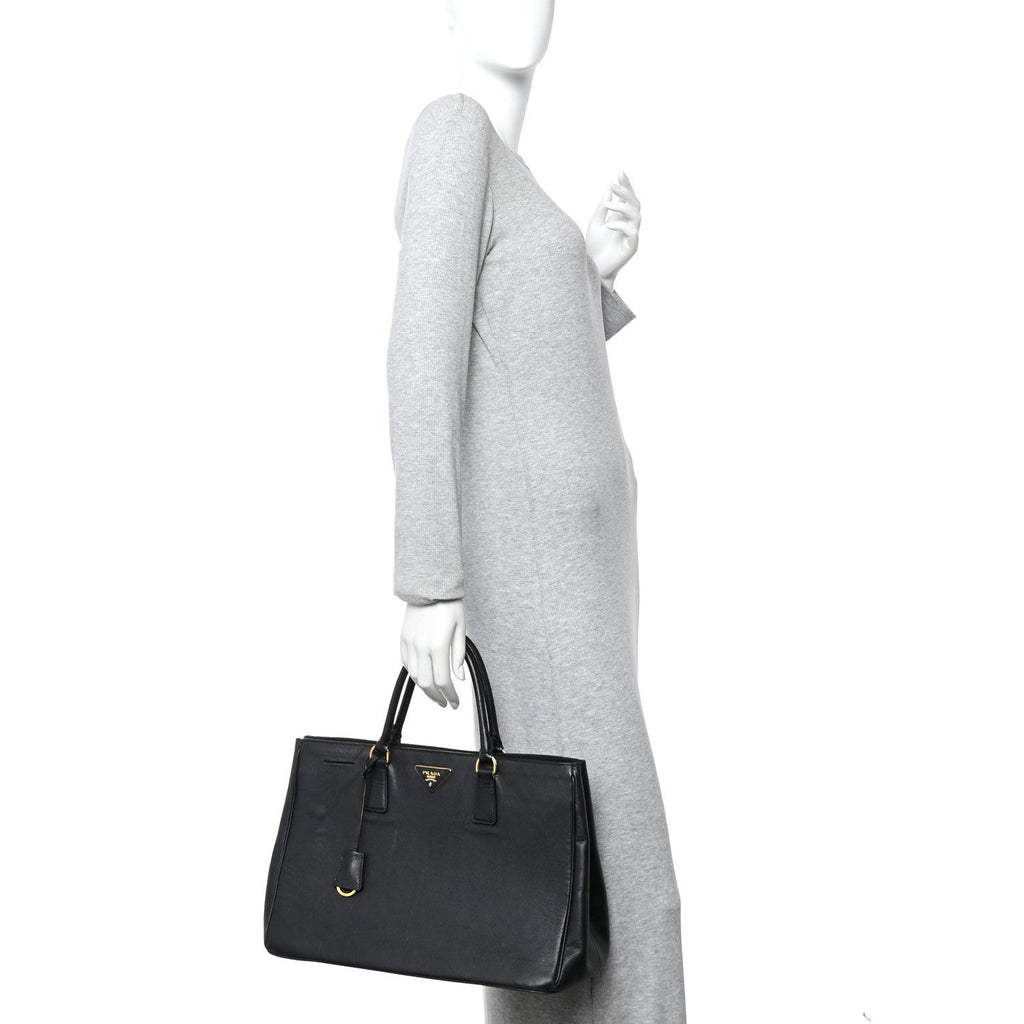 Saffiano Lux Large Tote Black