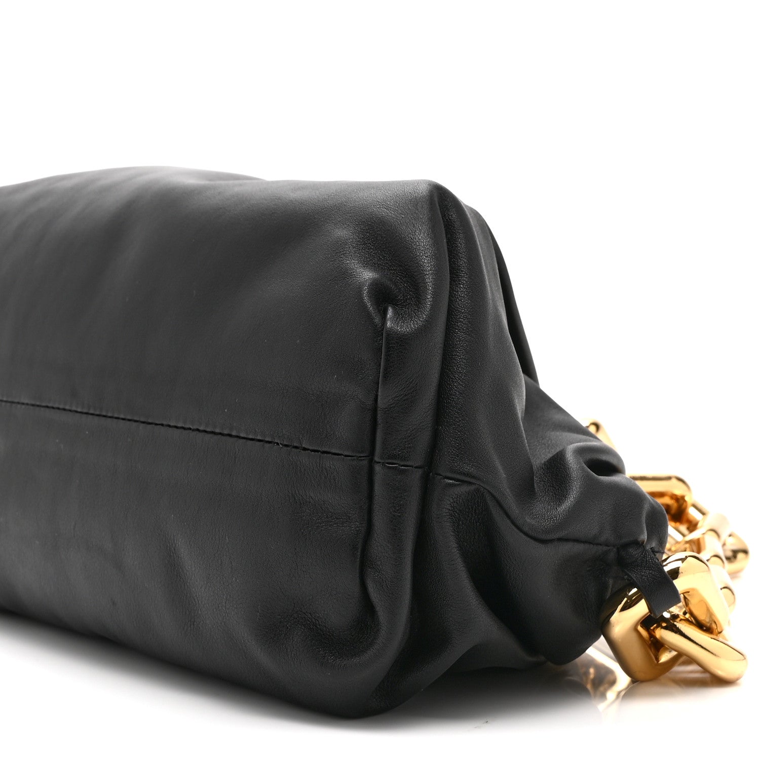 Calfskin The Pouch Chain Black
