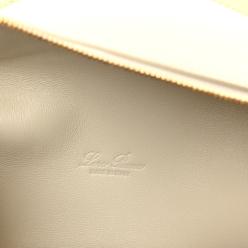 Grained Calfskin L27 Extra Pocket Pouch Whisper White