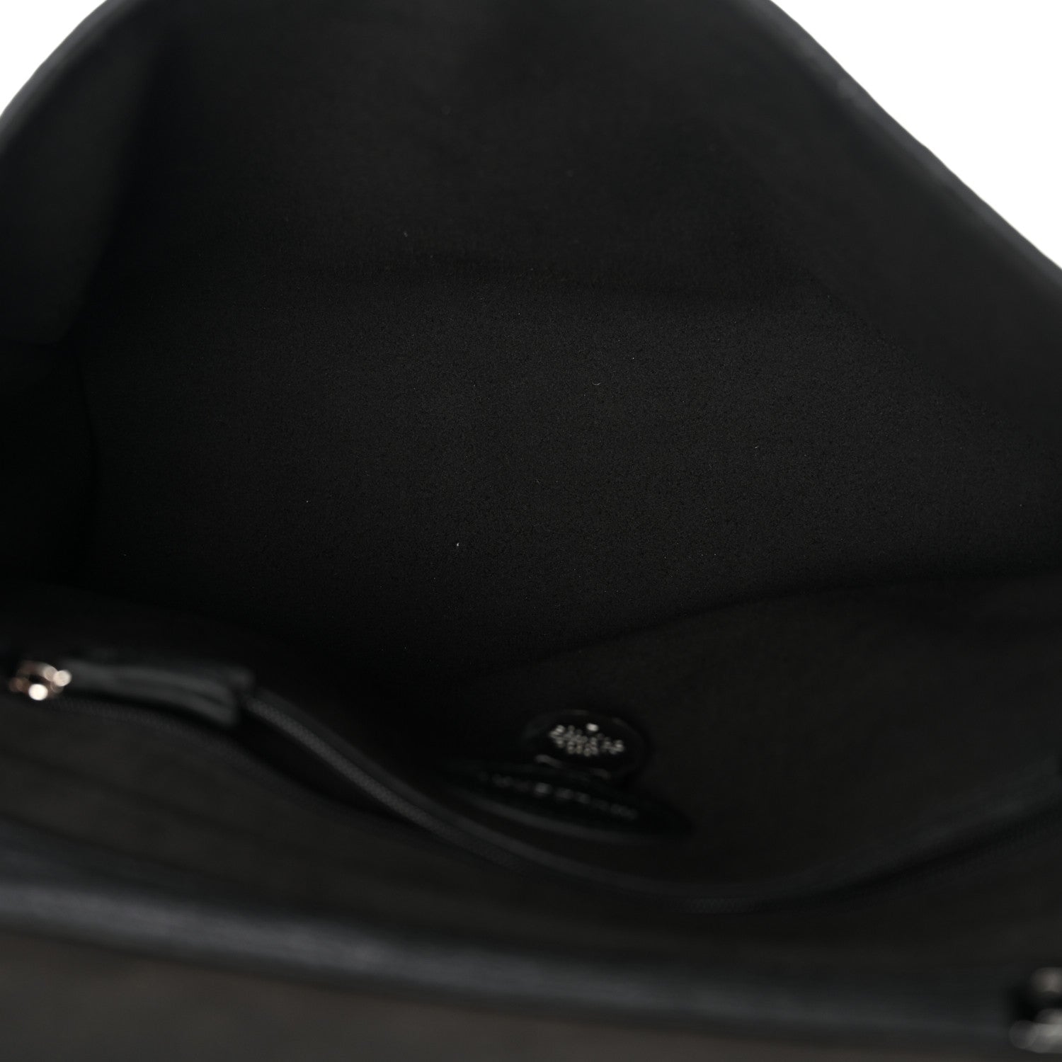 Small Classic Grain Calfskin Medium Lily Black