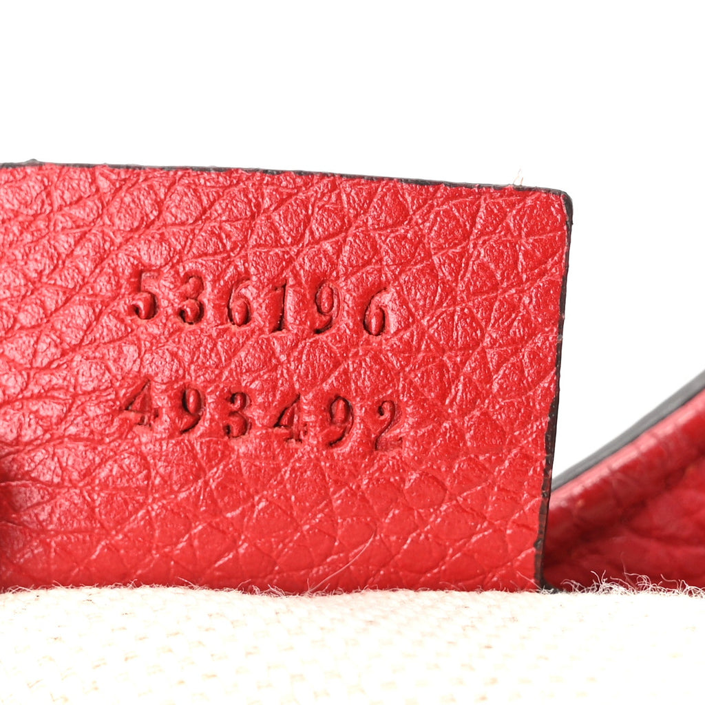 Pebbled Calfskin Medium Soho Chain Shoulder Bag Tabasco Red