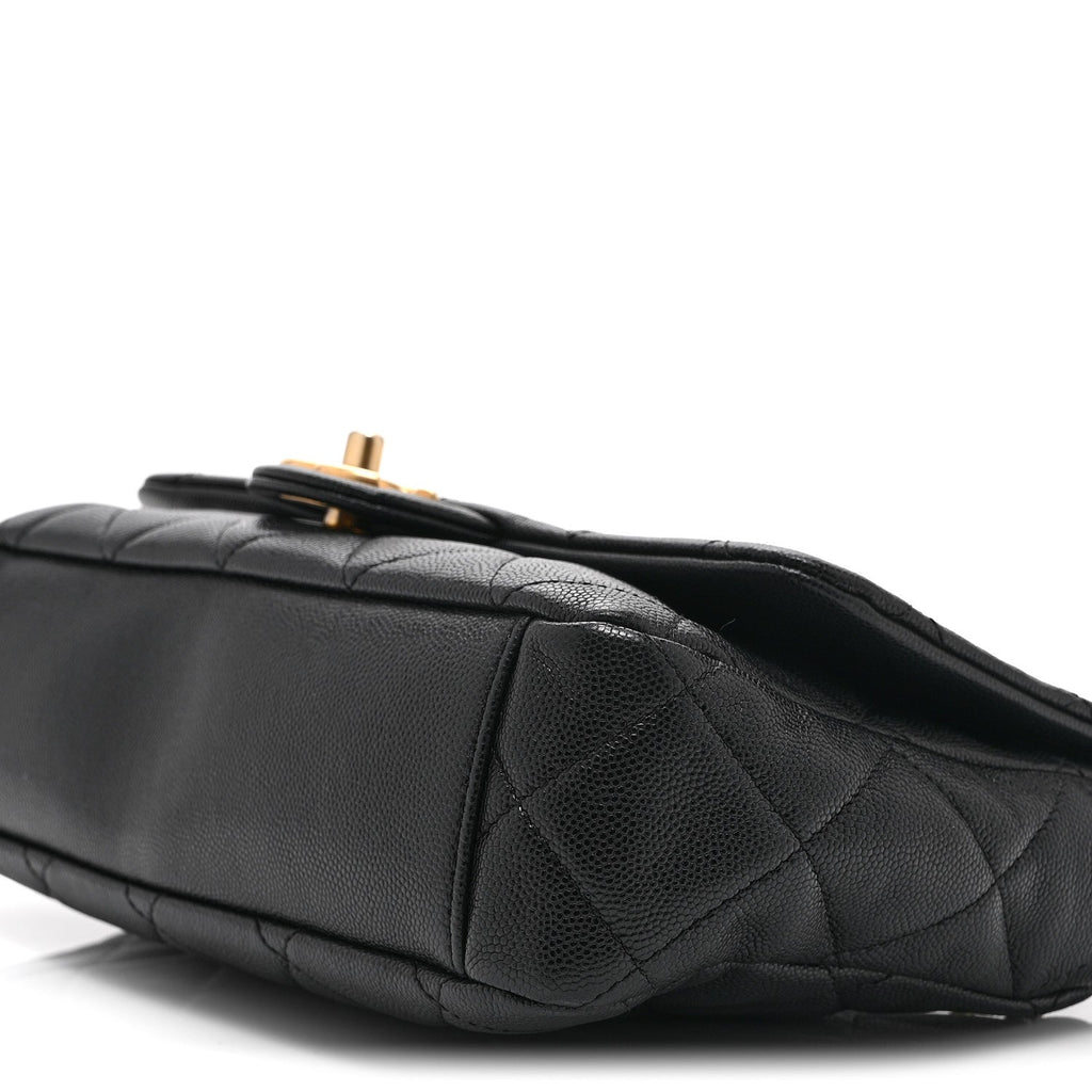 Caviar Quilted Medium Chain Flap  Black