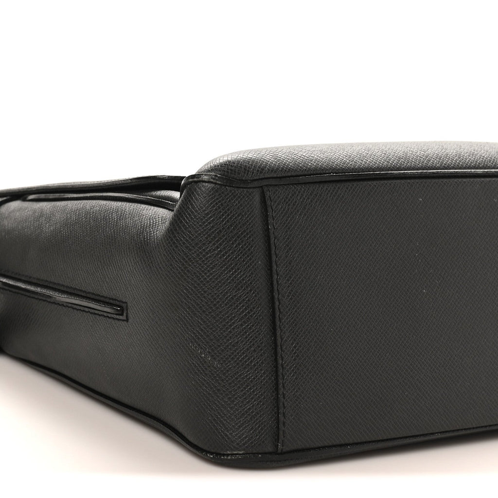 Taiga Roman GM Messenger Black