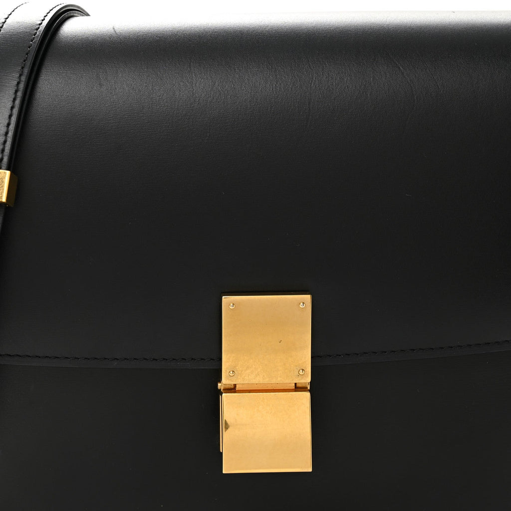Box Calfskin Medium Classic Box Flap Bag Black