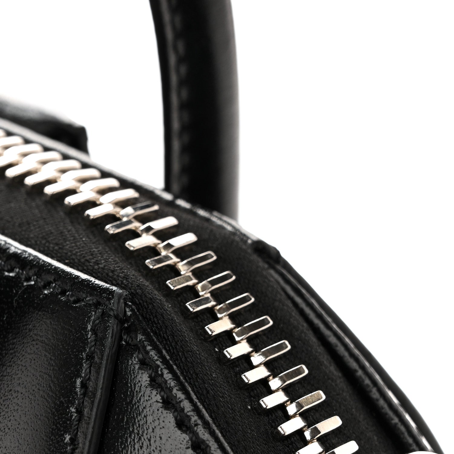 Shiny Lord Calfskin Mini Antigona Black