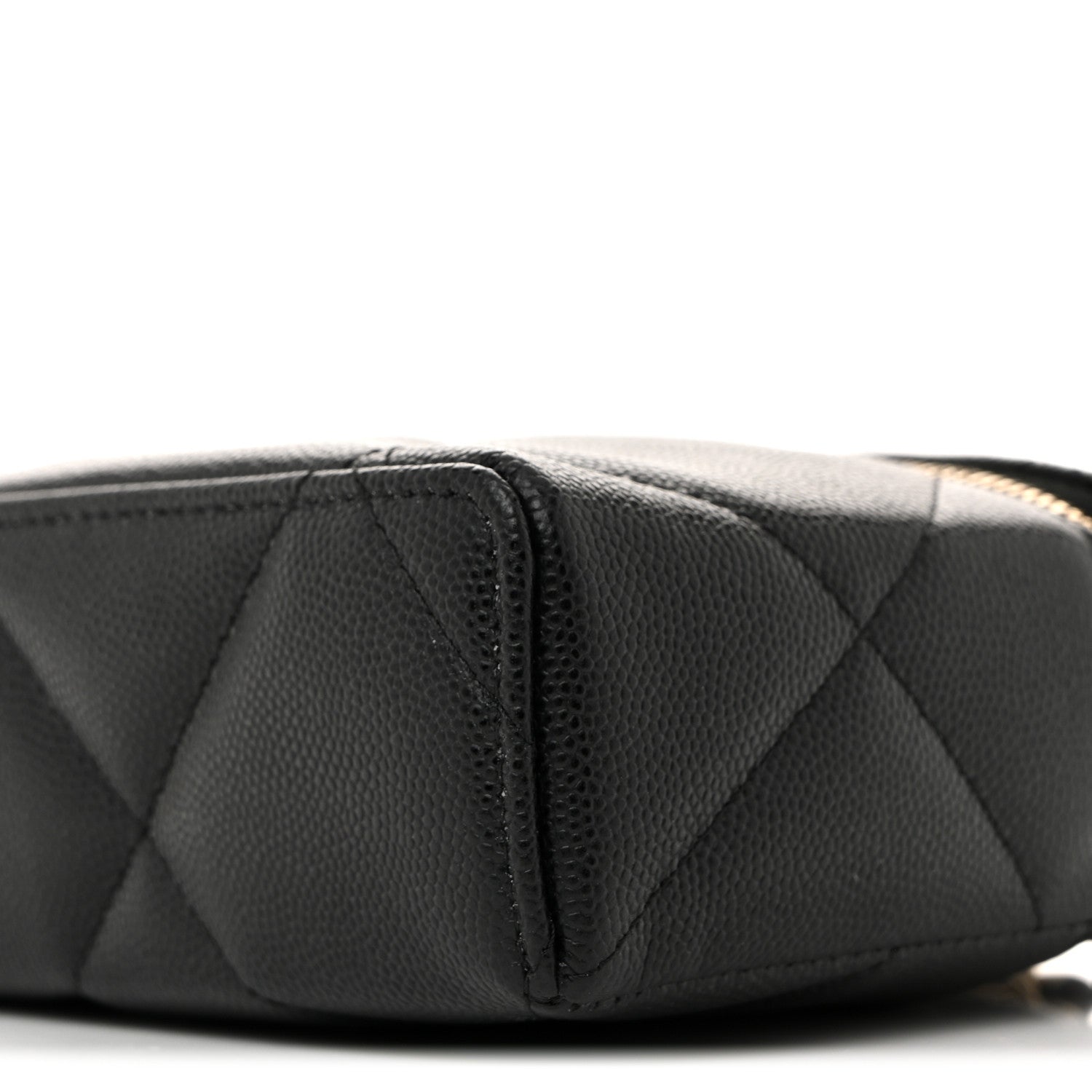 Caviar Quilted Top Handle Slim Vanity With Chain Black