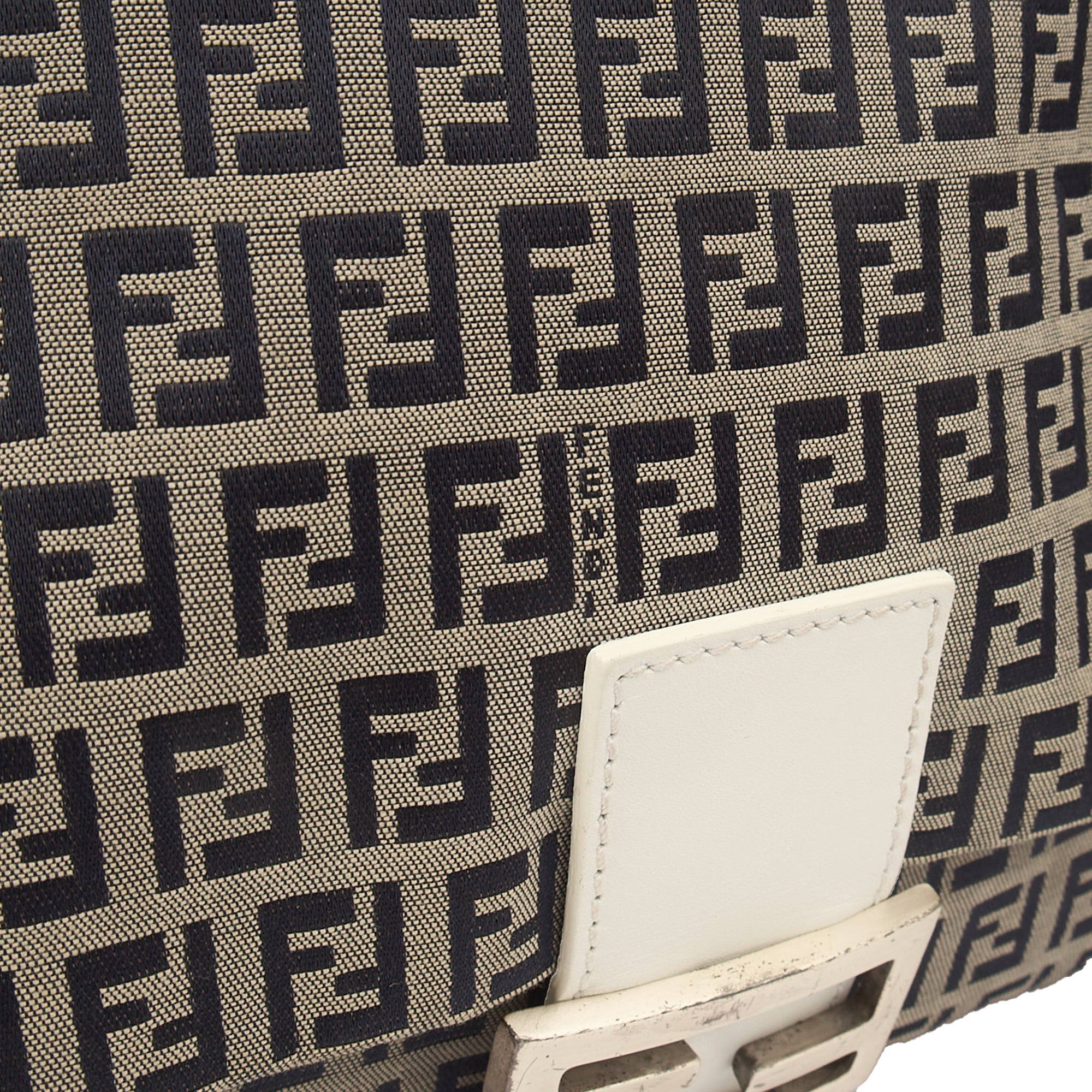 Fendi Shoulder Bag Mama in Zucca FF, Canvas