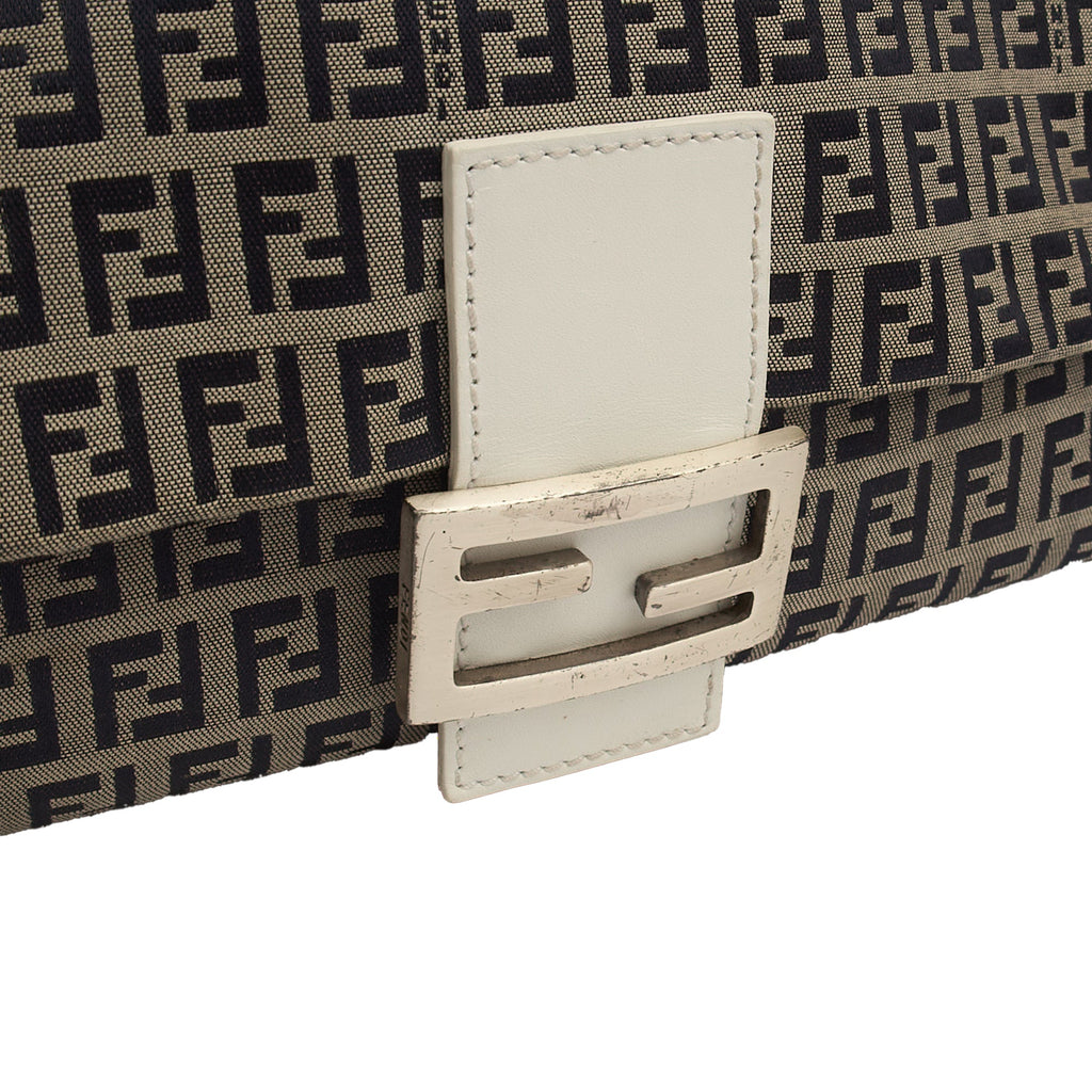 Fendi Shoulder Bag Mama in Zucca FF, Canvas