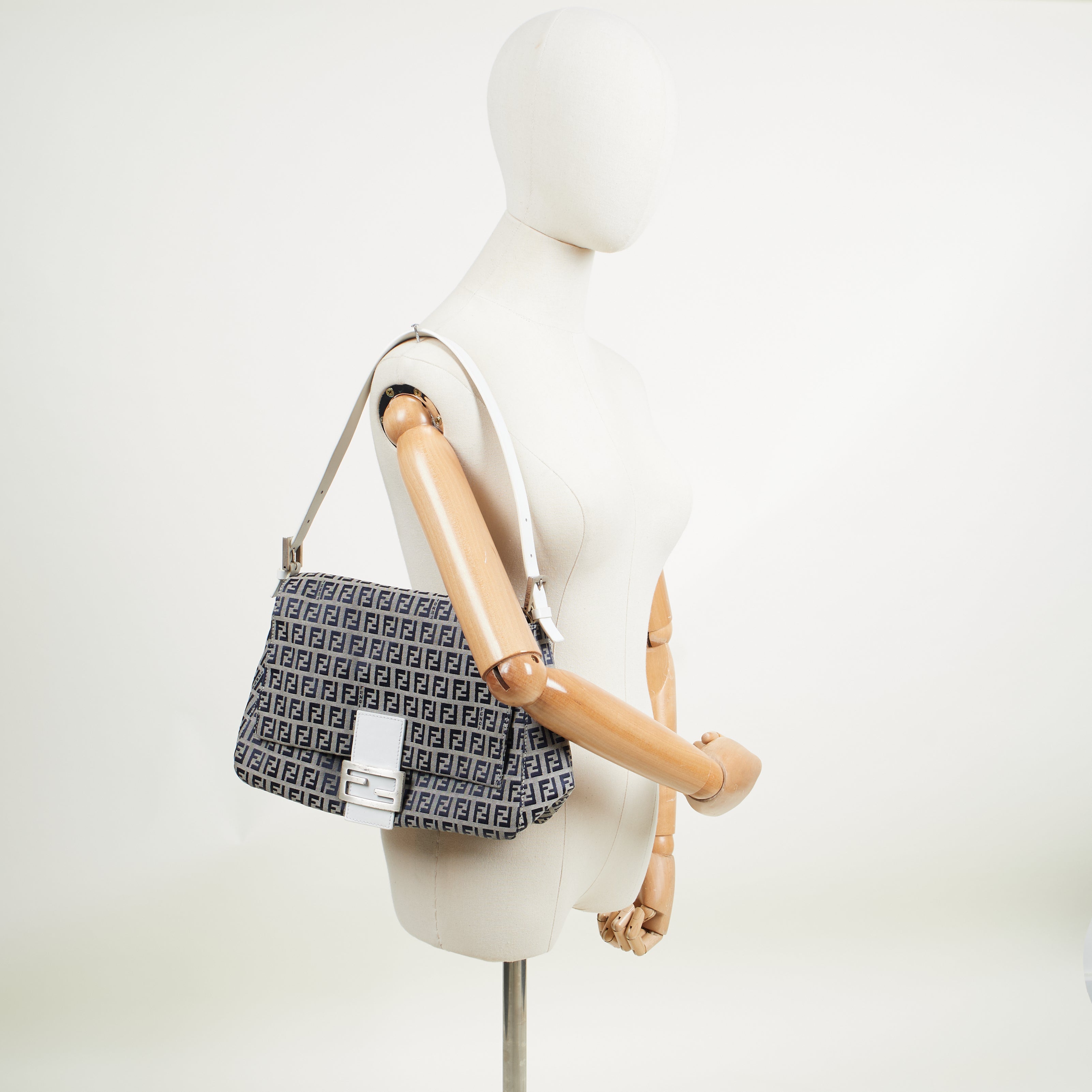 Fendi Shoulder Bag Mama in Zucca FF, Canvas