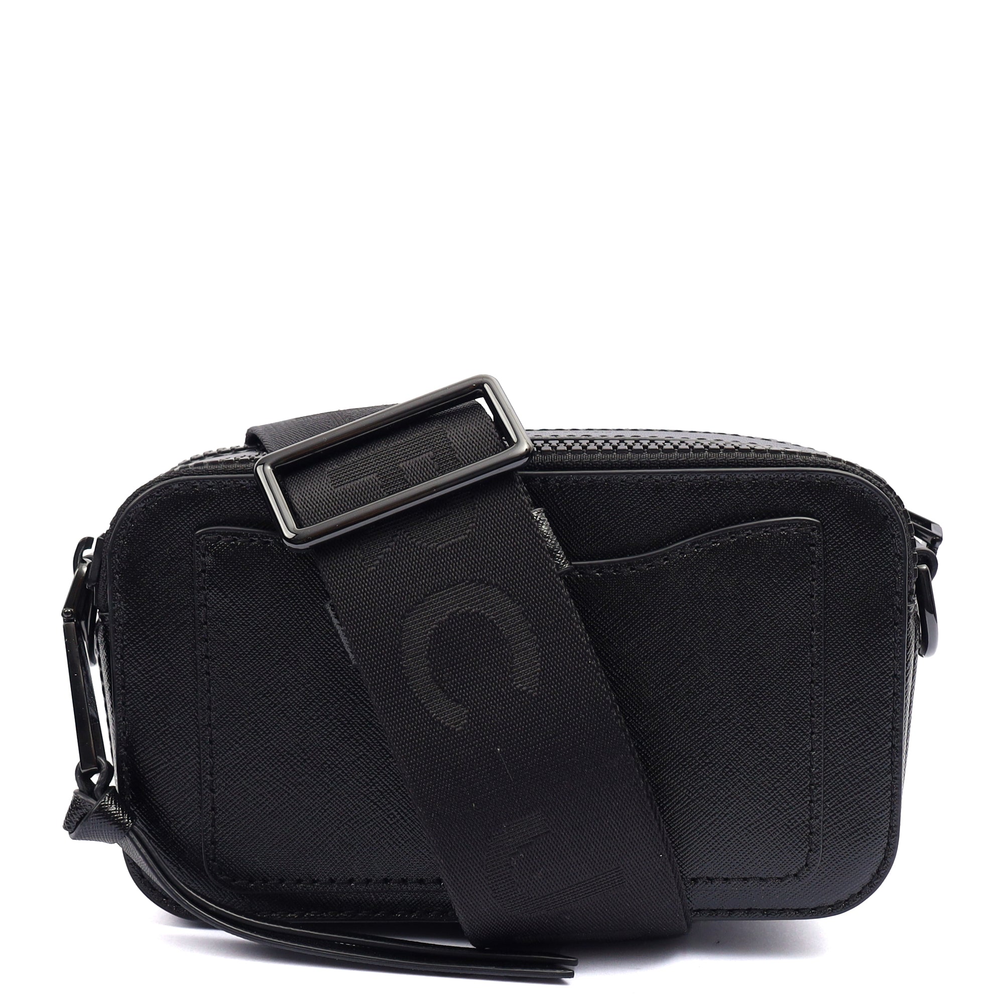 Marc Jacobs Cross Body Snapshot in Black, Leather