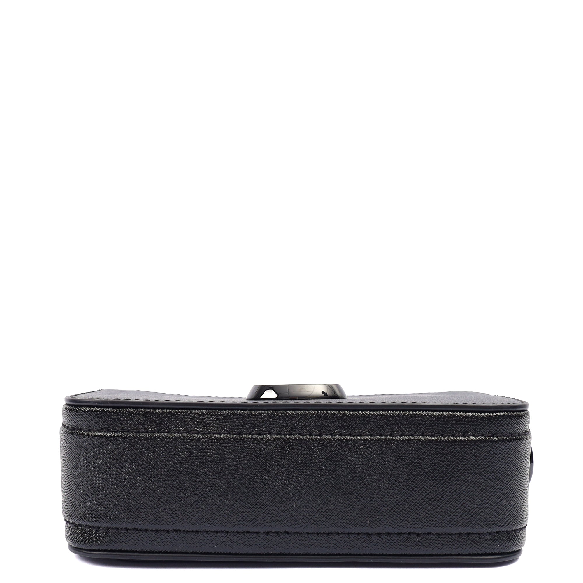 Marc Jacobs Cross Body Snapshot in Black, Leather