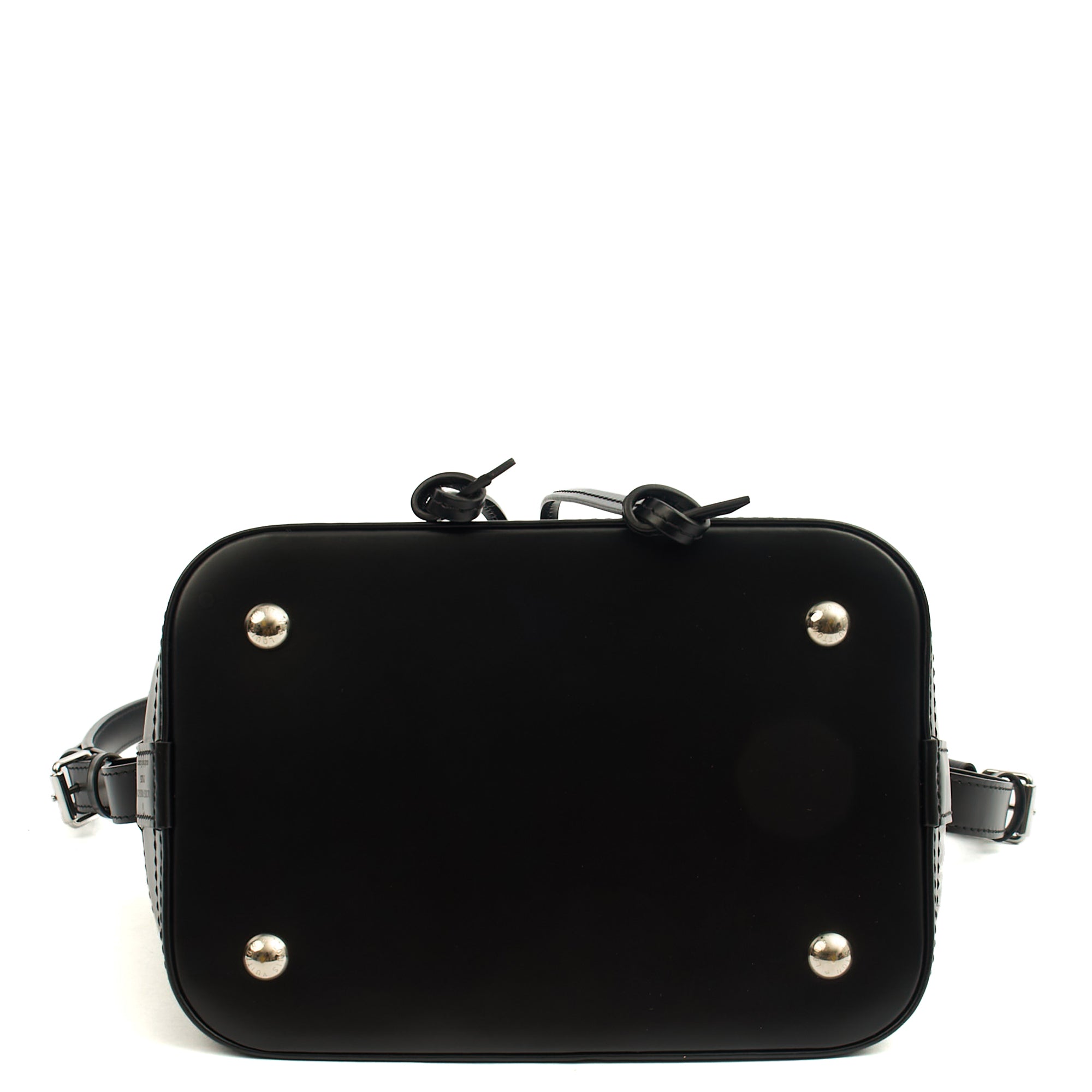 Louis Vuitton Bucket Bag Noe BB in Black, Epi Leather