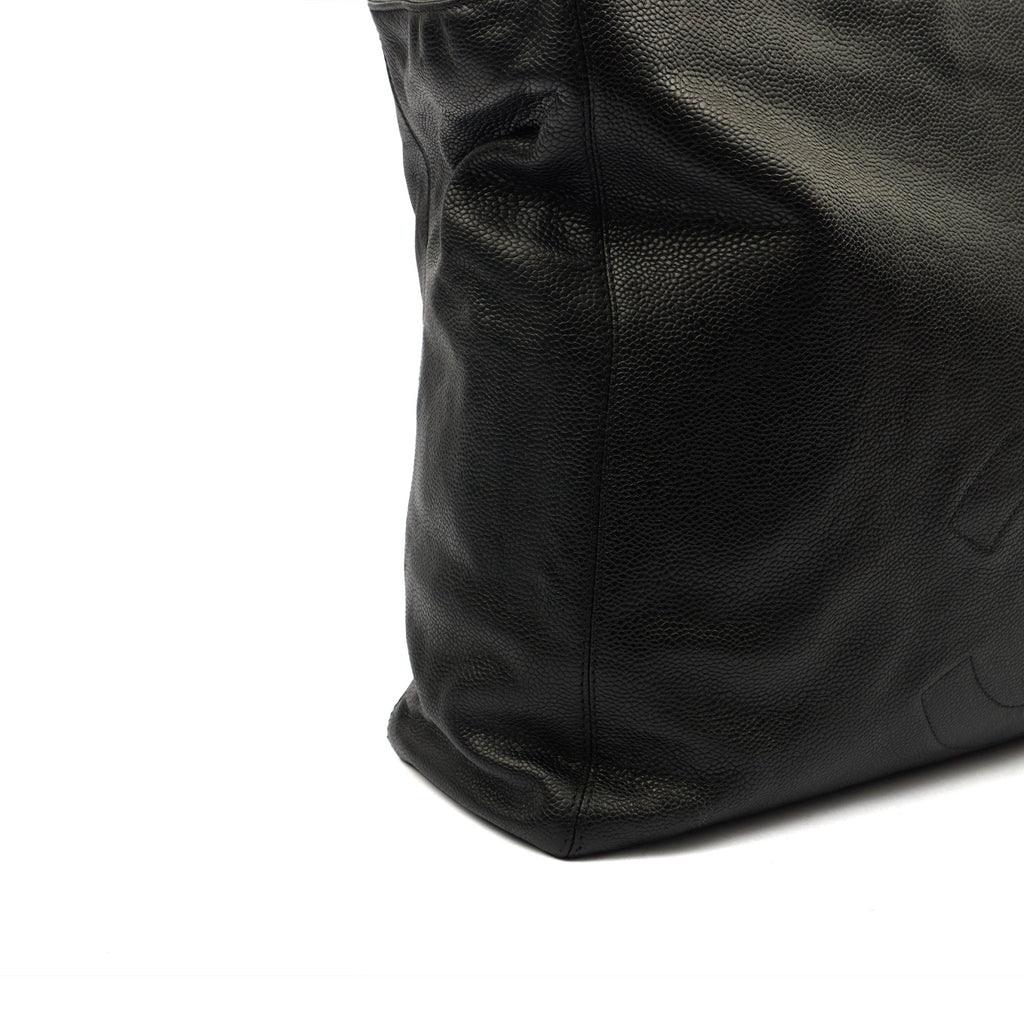 Chanel Tote Tote in Black, Caviar Leather
