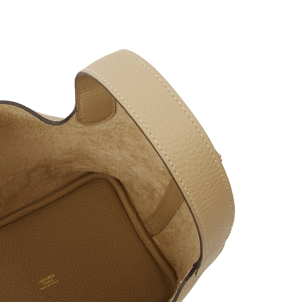 Hermes Tote Picotin 18 in Trench, Clemence Leather