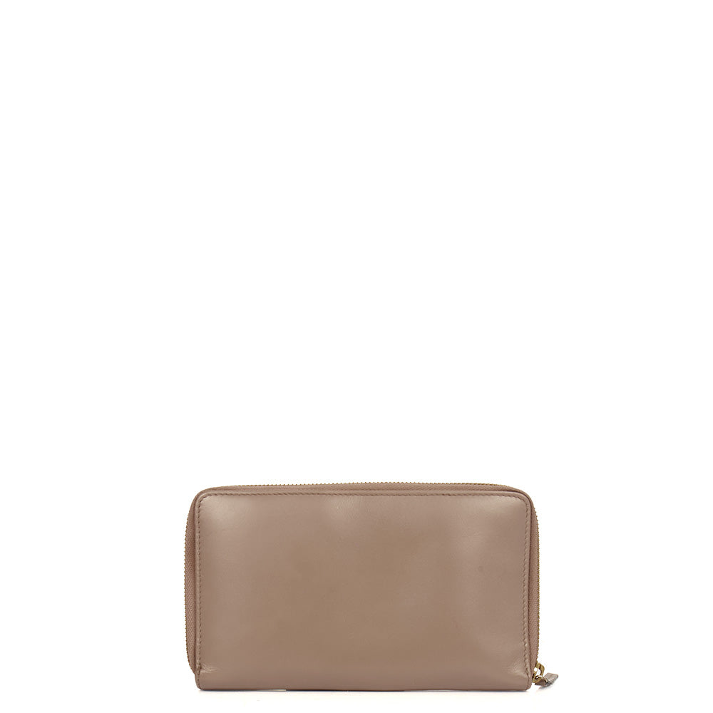 Gucci Purse Wallet in Grey, Leather