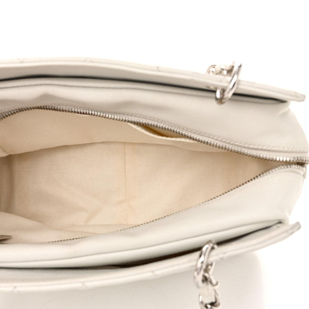 Caviar Quilted Petit Timeless Tote PTT White