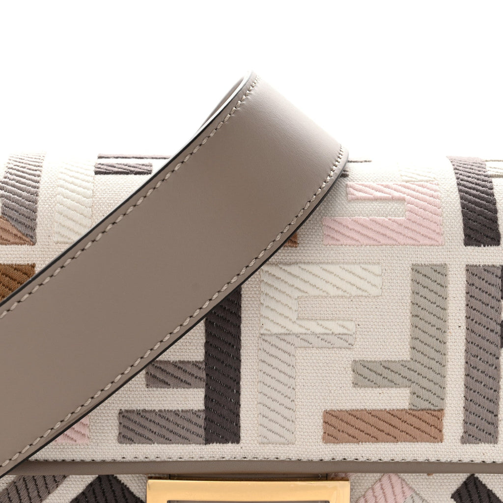 Canvas Vitello Seta FF Multicolor Embroidered Baguette Grezzo Multicolor Tortora