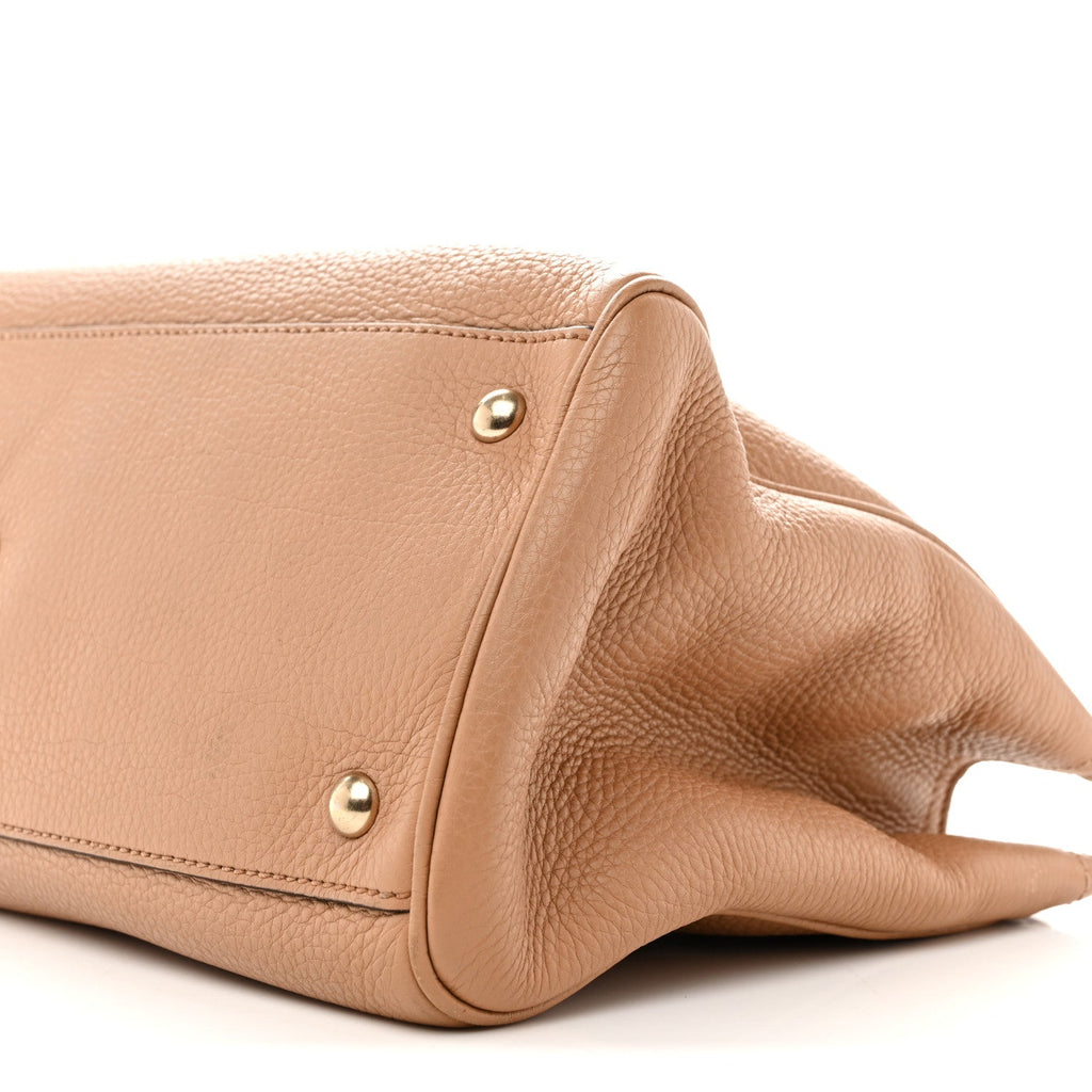 Pebbled Calfskin Medium Bamboo Shopper Tote Camelia