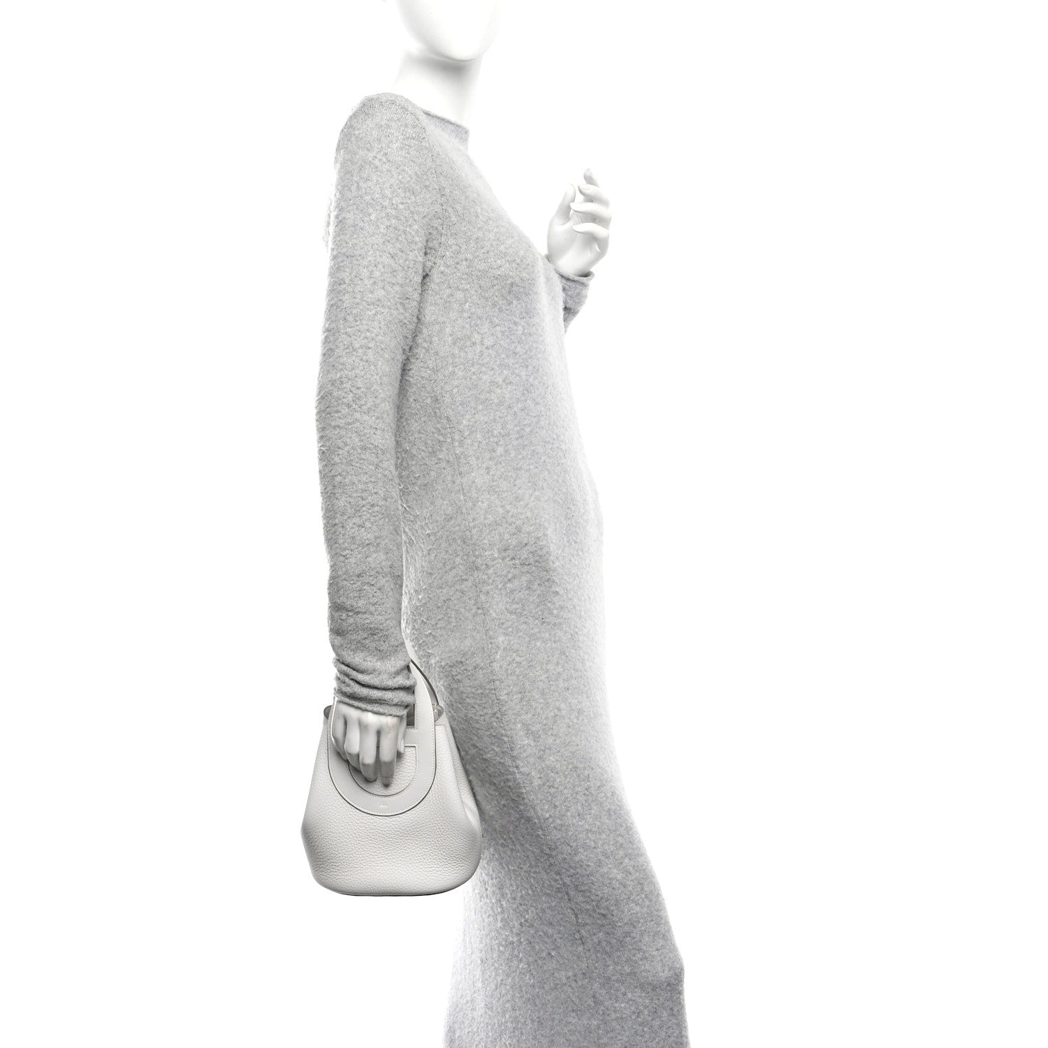 Taurillon Clemence Swift In-The-Loop 18 Bag Gris Pale