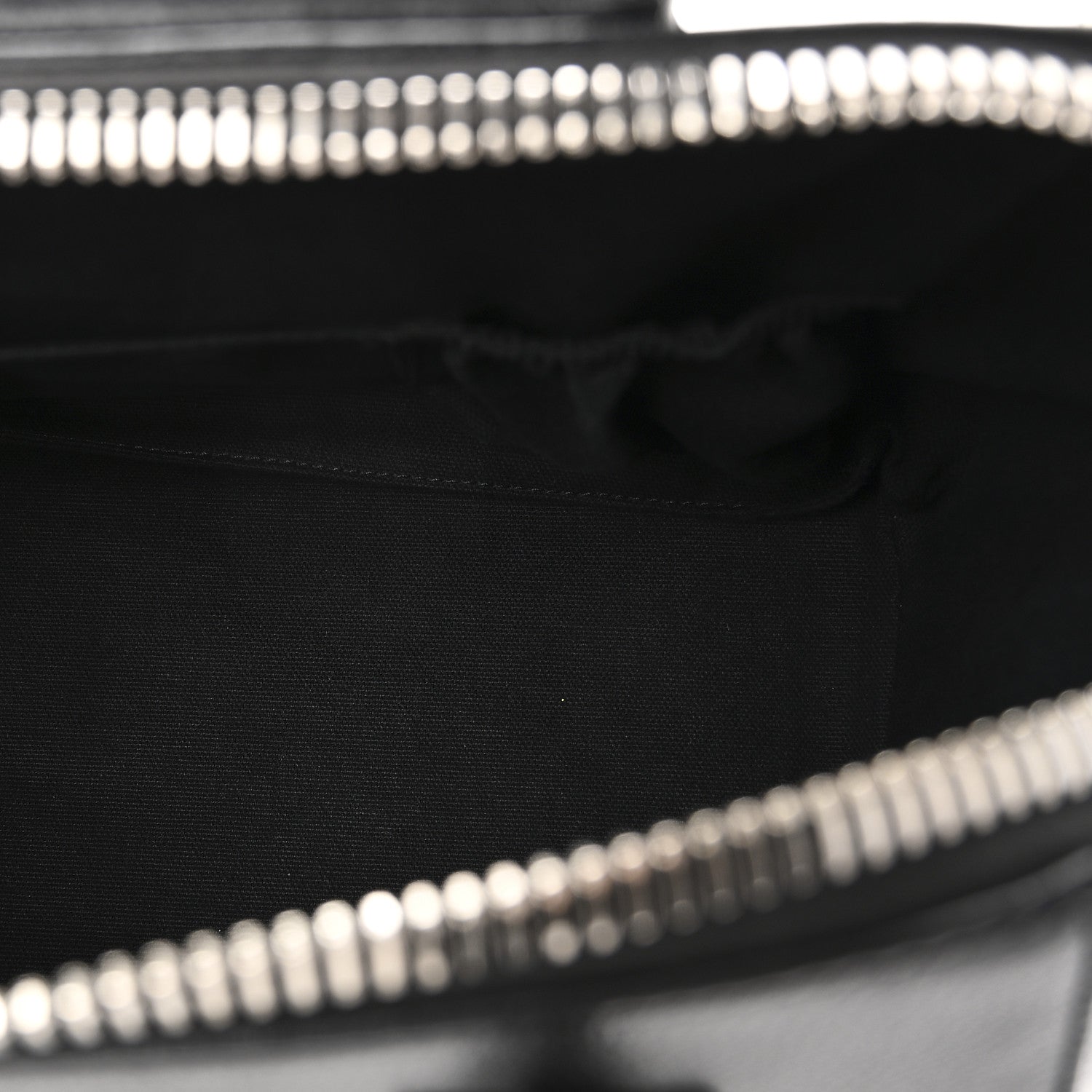 Sugar Goatskin Small Antigona Black
