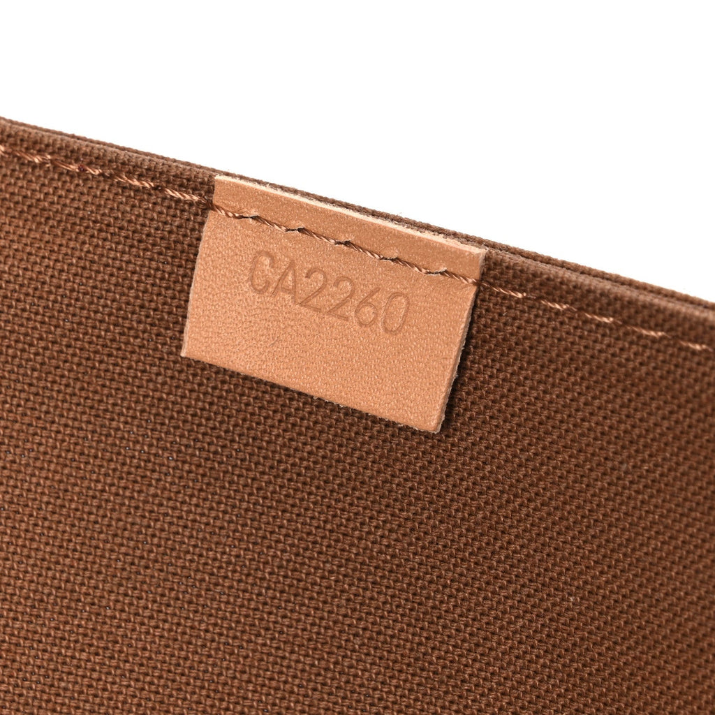 Monogram Petit Sac Plat