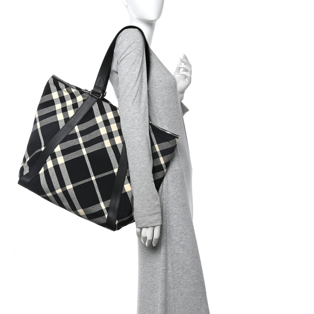 Jacquard Check Festival Tote Black White