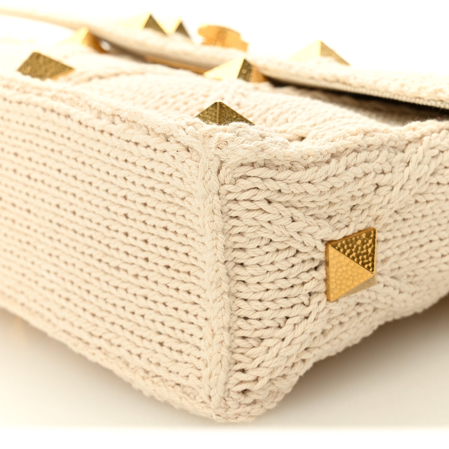 Knit Large Roman Stud Shoulder Bag Ecru