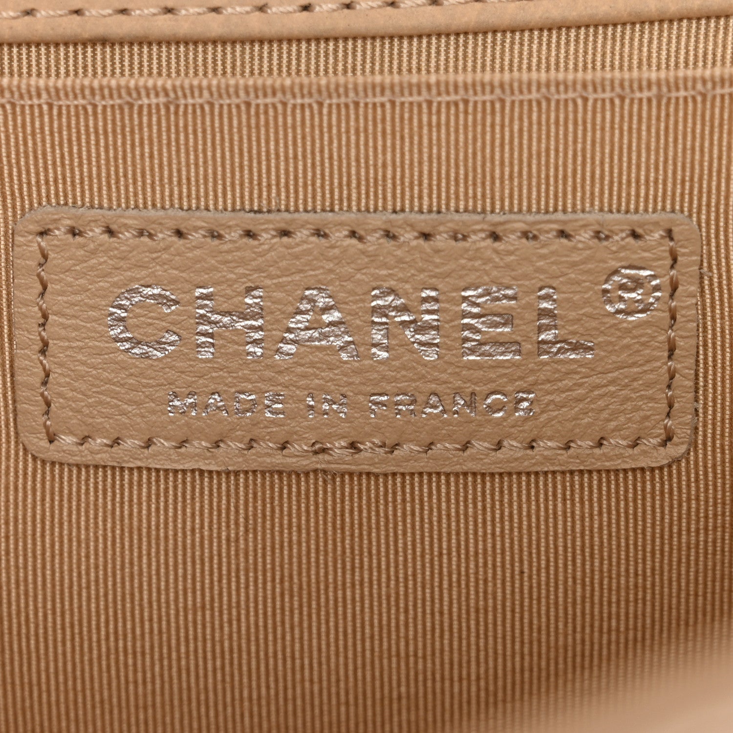 Nubuck Quilted Medium Boy Flap Beige