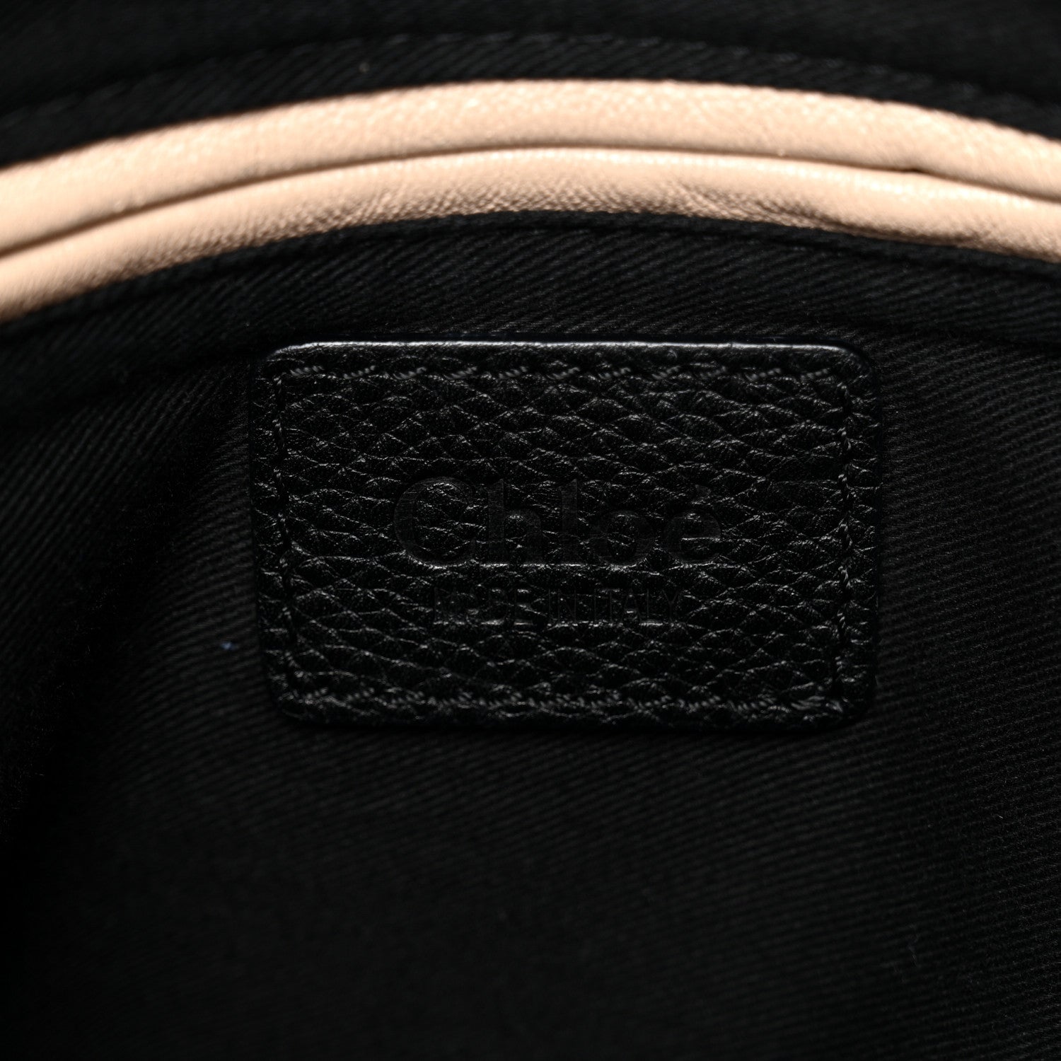 Calfskin Medium Paraty Black