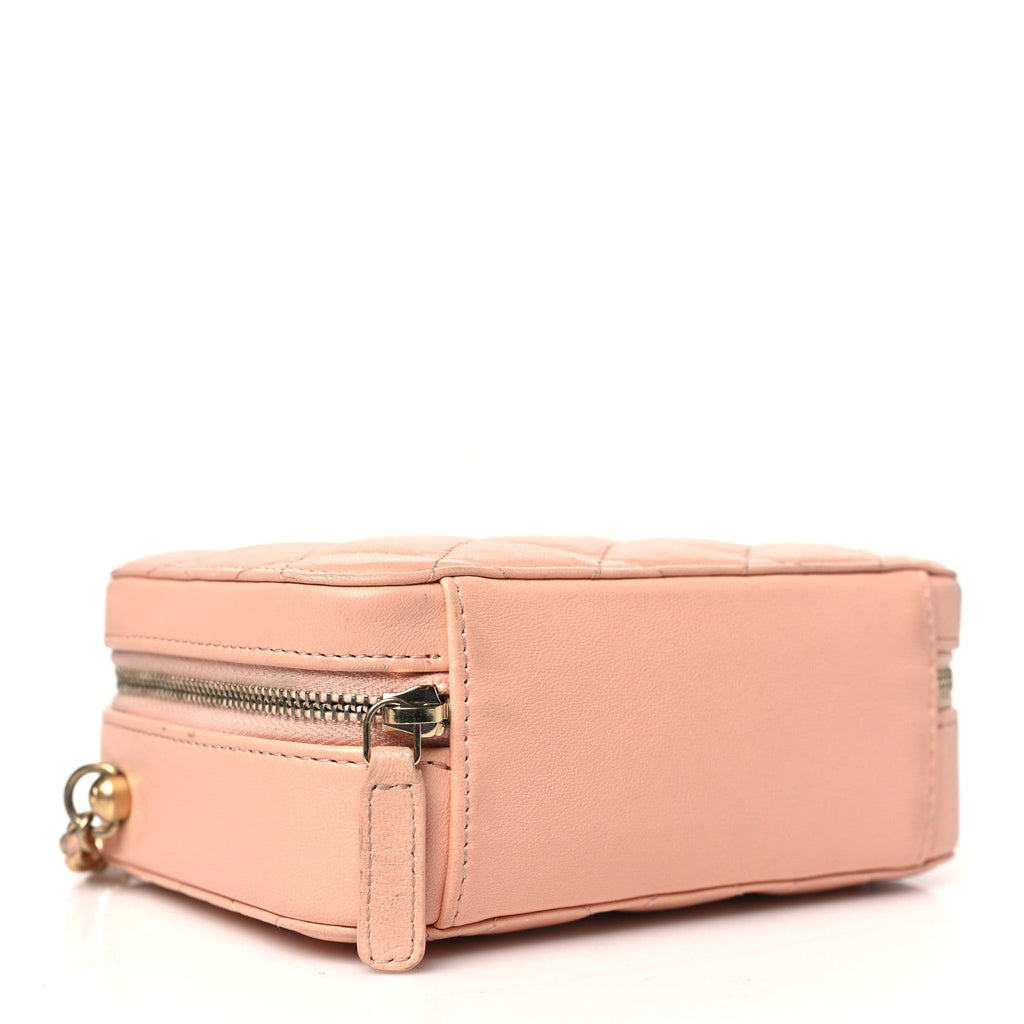 Lambskin Quilted CC Pearl Crush Camera Case Light Pink