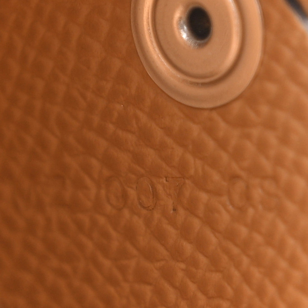 Epsom Verso Calvi  Case Alezan Biscuit