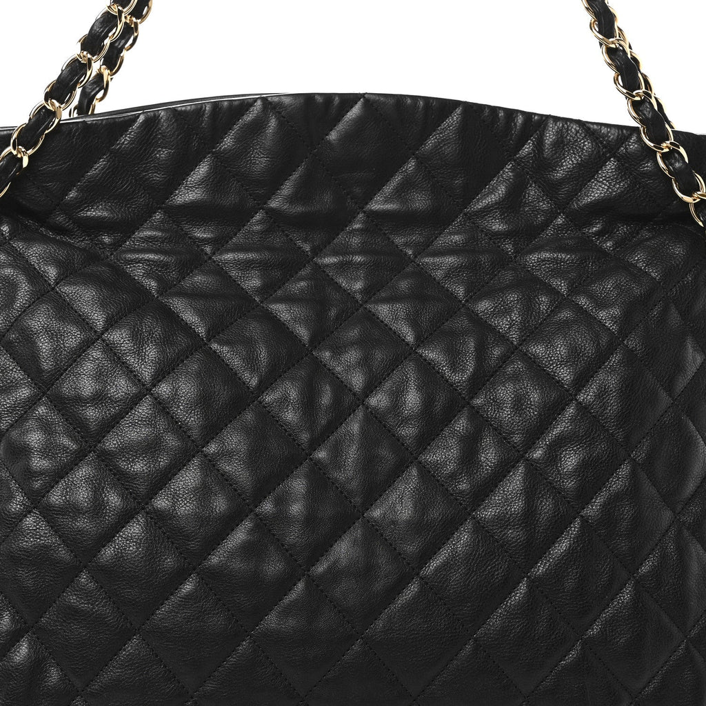 Calfskin Quilted Large Chain Me Hobo Black