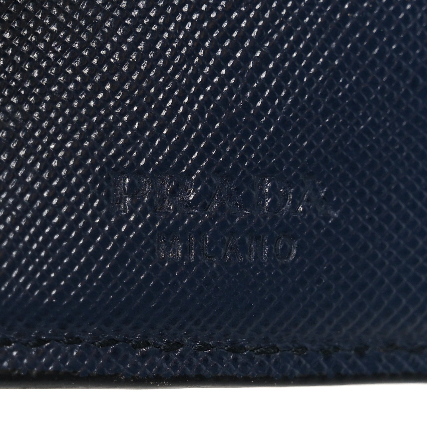 Saffiano Bi-Fold Wallet Baltico Fuoco