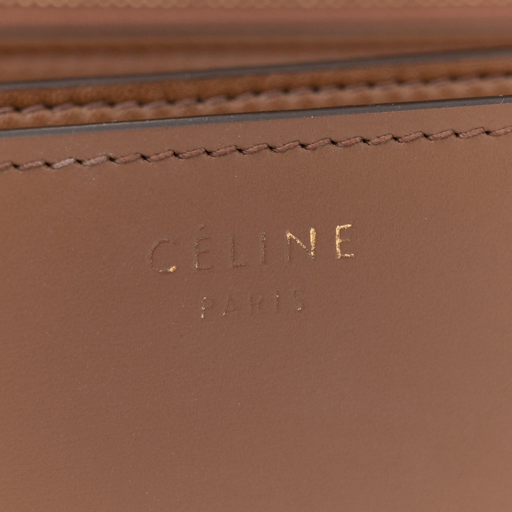 Box Calfskin Medium Classic Box Flap Bag Camel