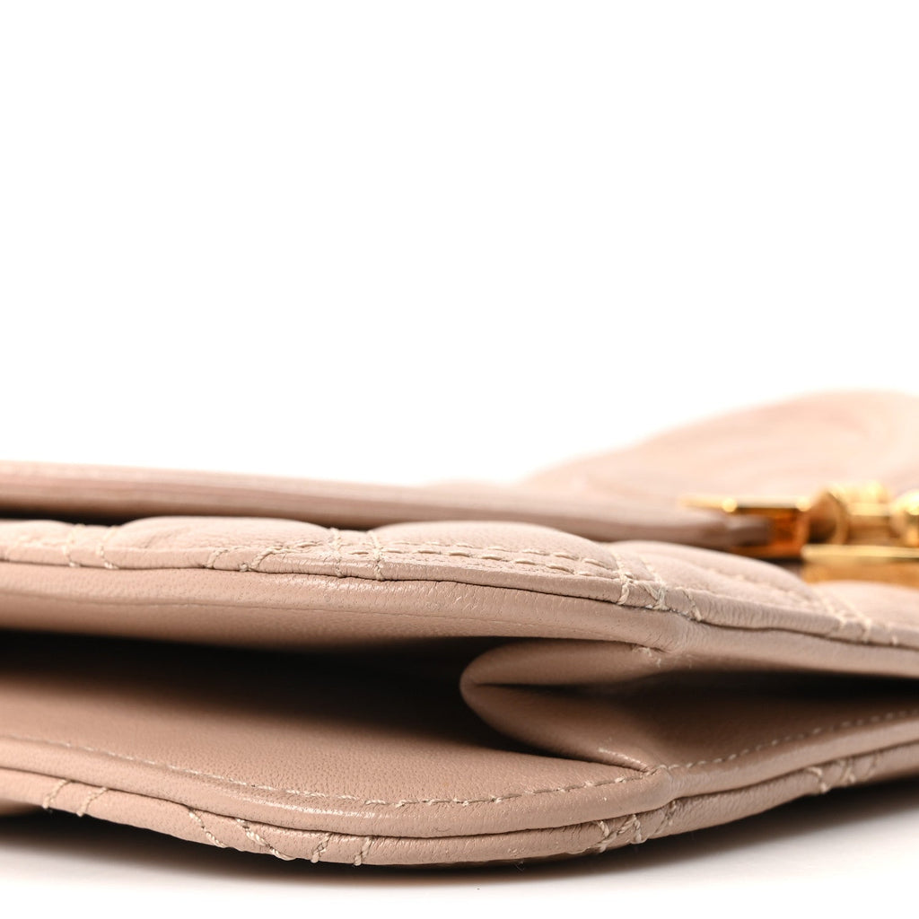 Lacquered Lambskin Baroque Single Flap Beige