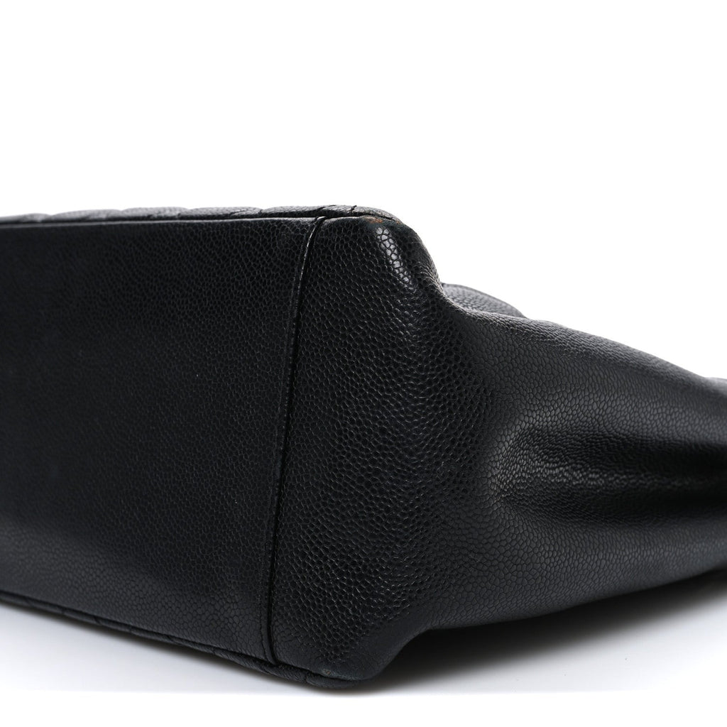 Caviar Quilted Grand Shopping Tote GST Black