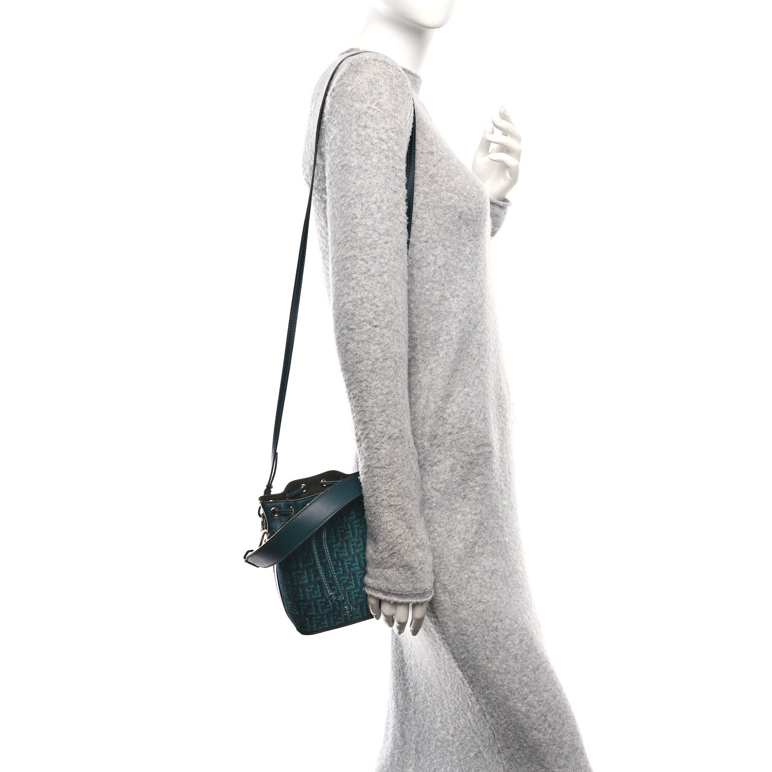 Chenille Vitello F is Fendi Micro FF Mini Mon Tresor Bucket Bag Verde Inglese