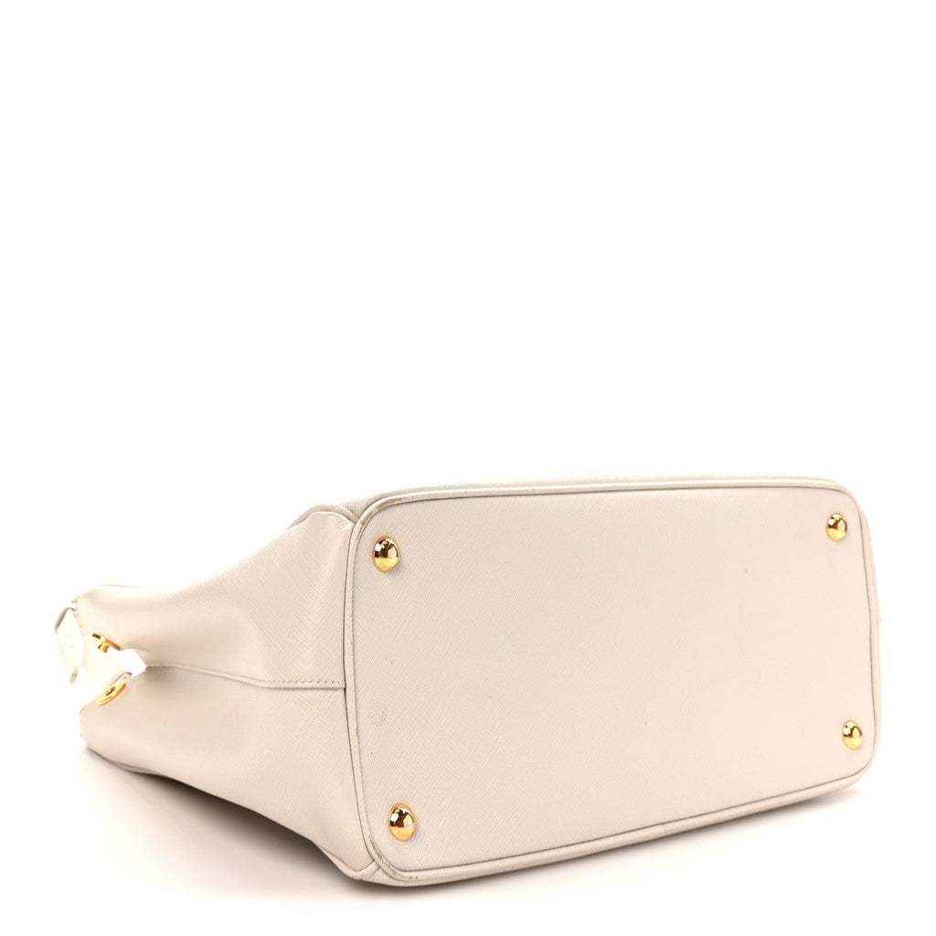 Saffiano Lux Medium Galleria Double Zip Tote Talco