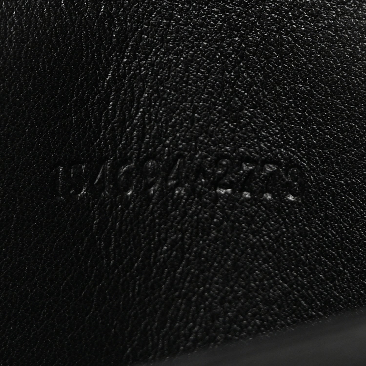 Guccissima Passport Case Black
