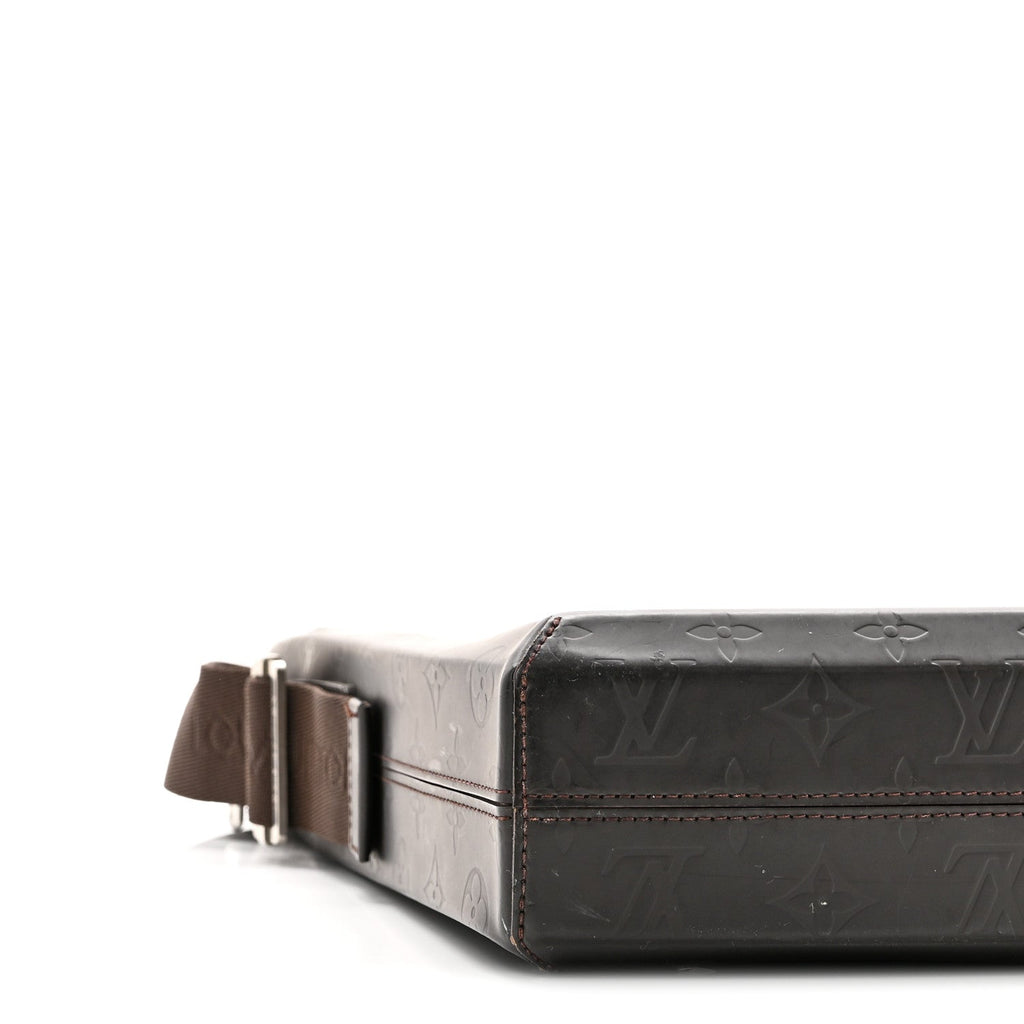 Monogram Glace Steve Messenger Bag Cafe