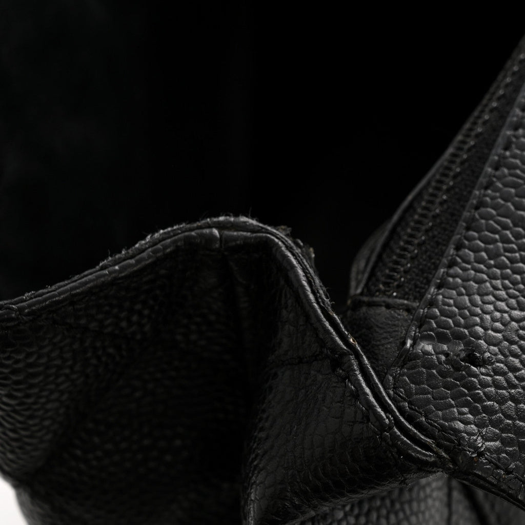 Caviar Quilted Jumbo Kelly Flap Black