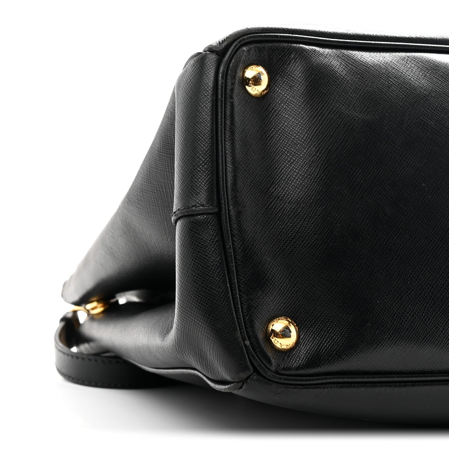 Saffiano Medium Galleria Double Zip Tote Black