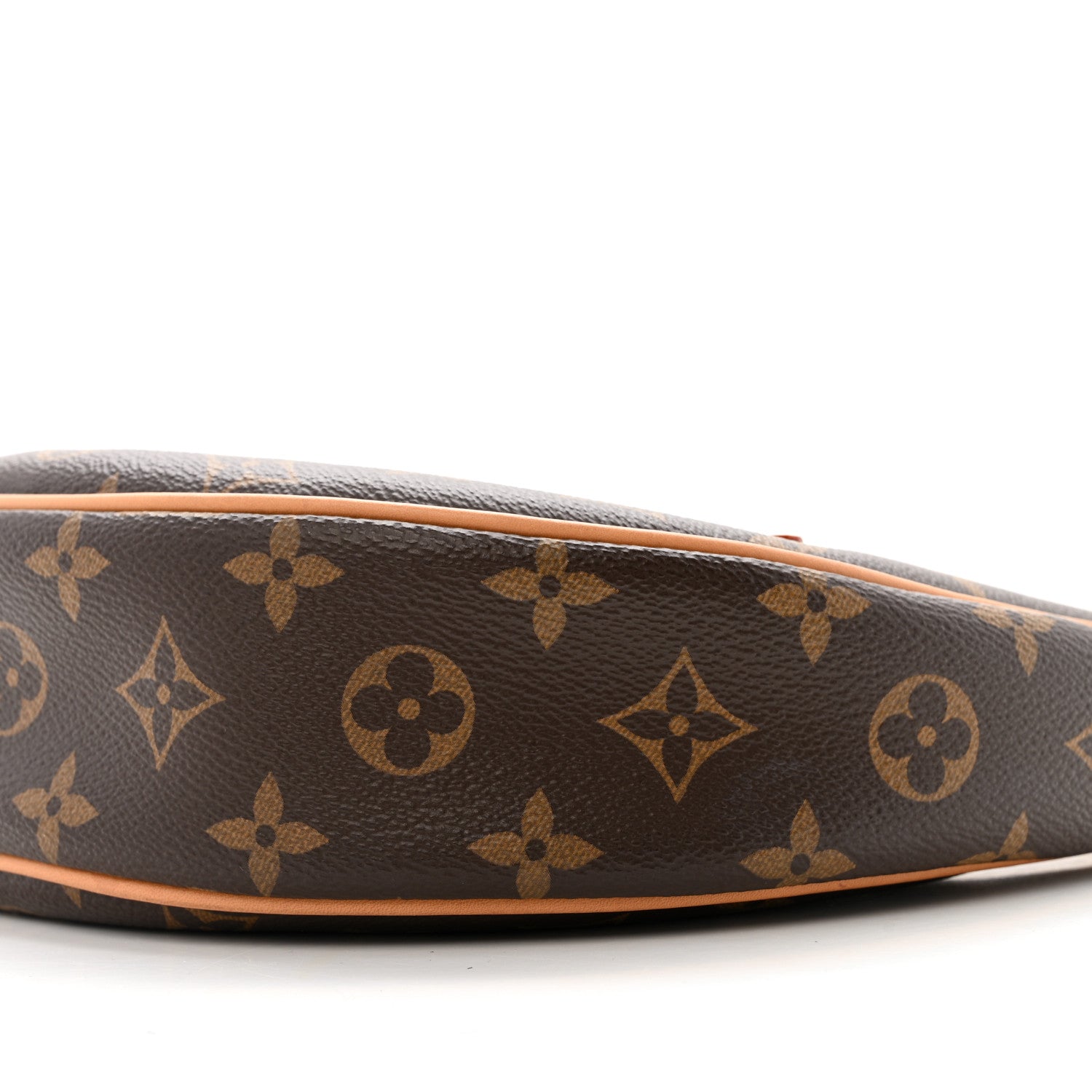 Monogram Loop